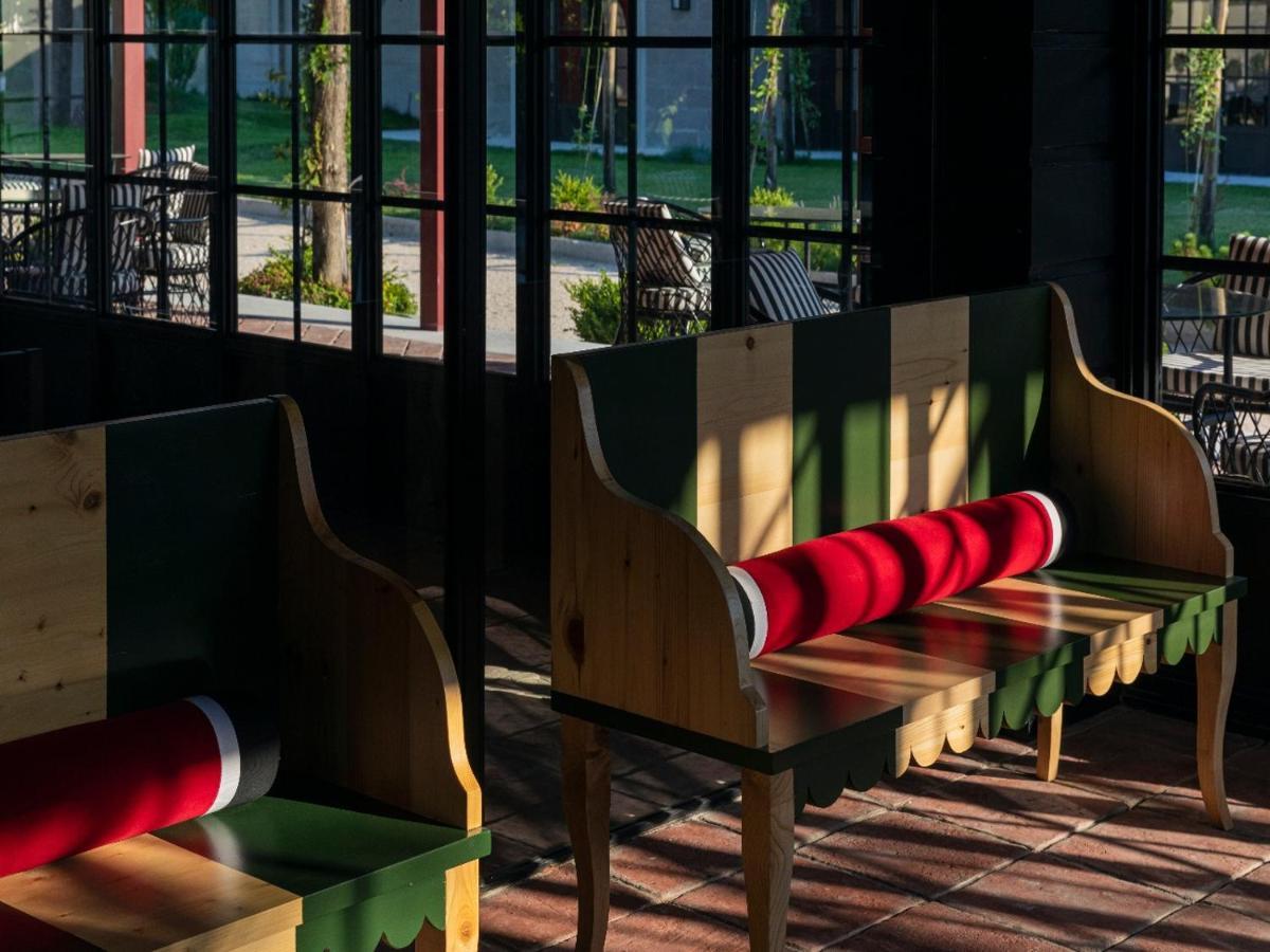 Esquisse Design Hotel Telavi Exterior photo
